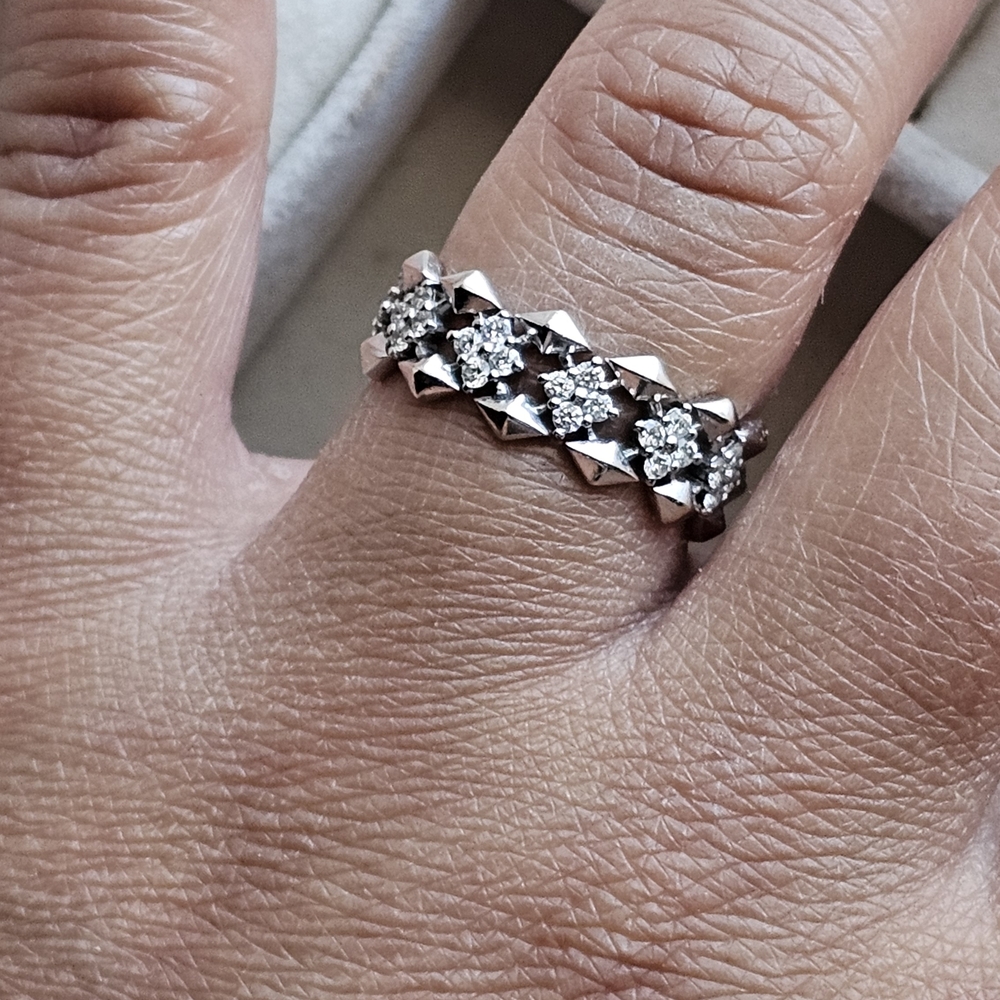 Gabriel&Co White Gold Diamond Band